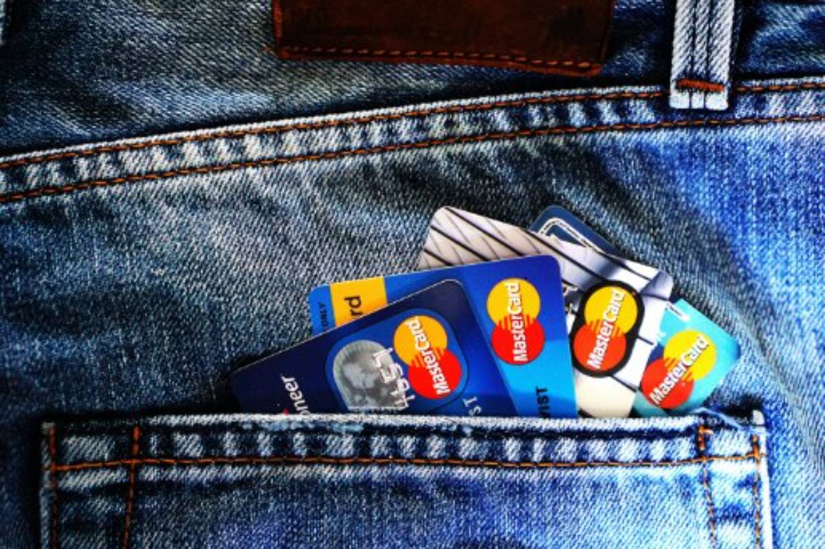 5 Secret Credit Card Tricks Banks Don’t Want You to Know