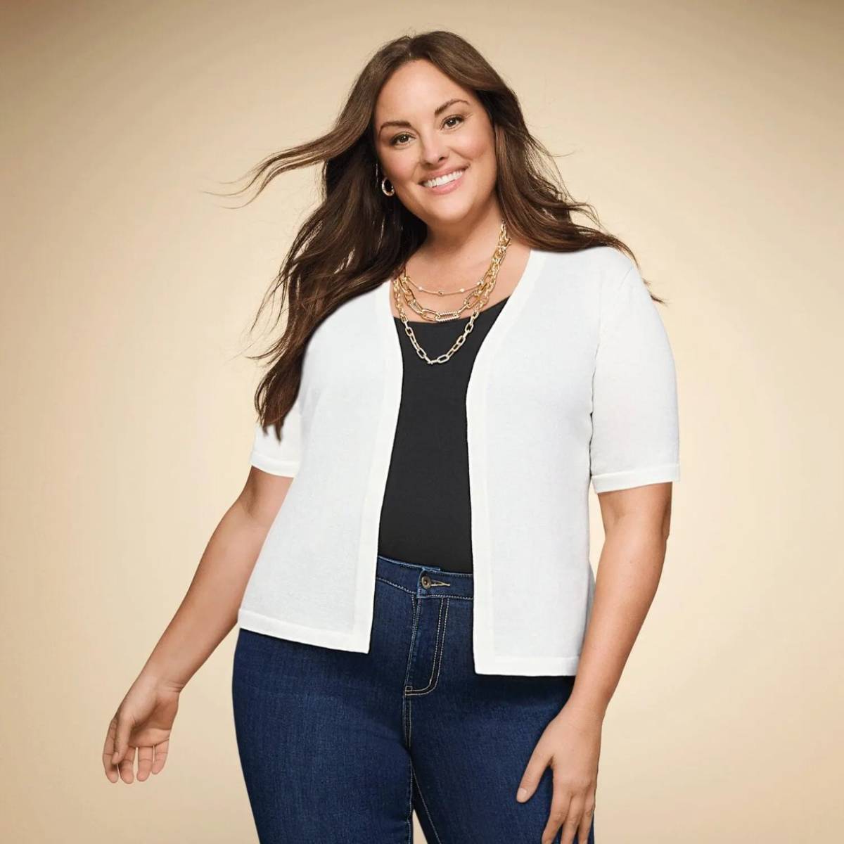 Curvy Confidence: The Plus-Size Clothing Hacks Everyone Should Know